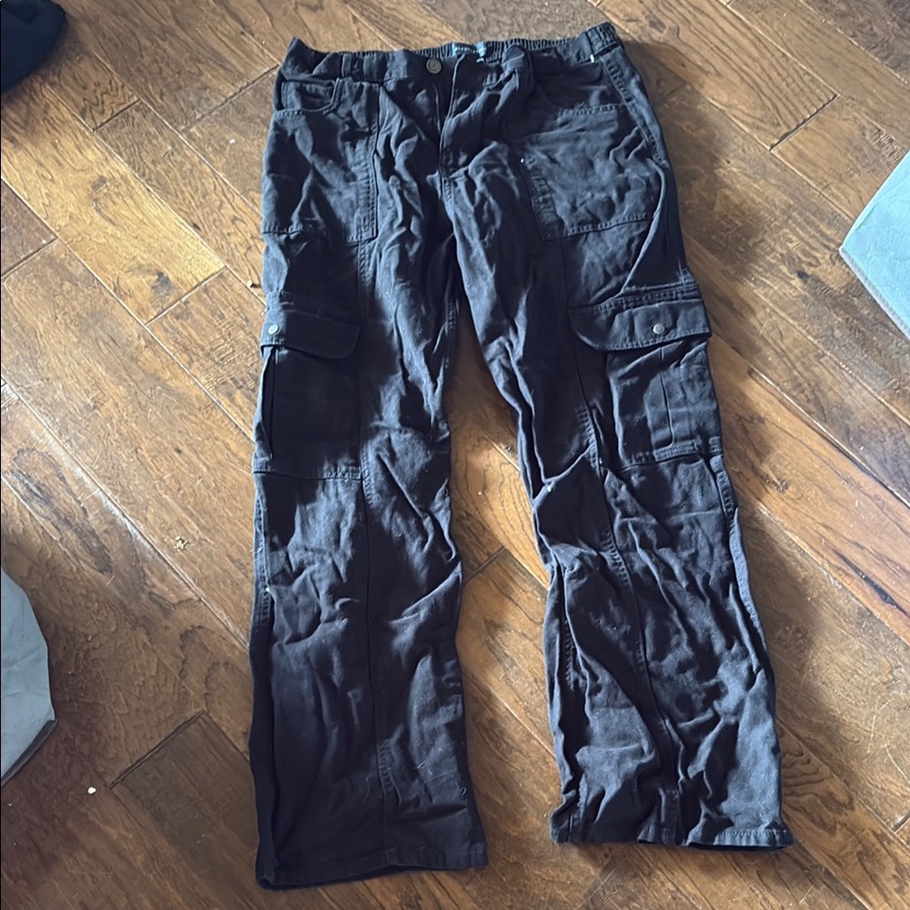 Aeropostale Black Men's Cargo Pants with Multiple Pockets